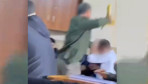 Lisede skandal! Öğretmen, öğrenciyi kitapla dövdü: Hocam dedikçe daha çok vuracağım