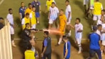 Brezilya'da yaşandı: Polis, futbolcuyu bacağından vurdu! Dünya bu görüntüyü konuşuyor