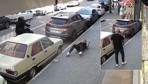 Kaldırımda telefonla konuşan adam dehşeti yaşadı! Avcılar'da silahlı saldırı anı kamerada