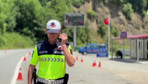 Emniyet ve trafik ekiplerince bir haftada 403 bin 49 sürücüye işlem yapıldı