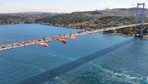 İstanbul'un üç köprüsüne 15 Temmuz anısına Türk bayrağı