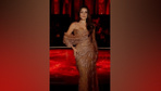 Hande Erçel ve Hakan Sabancı aşk tatilinde!