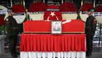 Şehit Hayrullah Hamit Karaman'a veda! Acılı anneyi bakan teselli etti