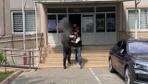 Para isteyip rahatsızlık veriyorlardı! Trafik ışıklarında huzuru kaçıran 2 kişi gözaltında