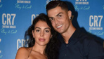 Ronaldo'dan şaşırtan teklif! 2 çocuğunun annesi olan sevgilisine 9 yıl sonra evlilik teklif etti