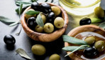 Bildiğiniz tüm türleri unutun! Zeytinin bu türü sağlınıza iyi gelecek...