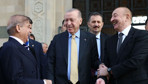 Cumhurbaşkanı Erdoğan, Bakü’de Pakistan Başbakanı Şahbaz Şerif ile görüştü