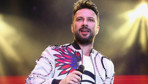 Megastar Tarkan'ı hiç bu açıdan görmediniz! Lise öğretmenleri, liseli Takan'ı tek tek anlattı