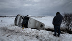 Elazığ'da yolcu minibüsü şarampole devrildi!