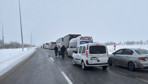 Sürücüler dikkat! Kar yağışı nedeniyle yol ulaşıma kapandı