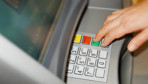 Milyonlarca müşterisi var! Dünyanın en büyük bankasının ATM'leri kaldırılıyor