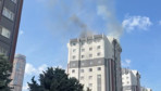 İstanbul'da yangın paniği! Bir kişi camdan atladı, 10 kişi hastanelik oldu