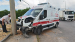 Ahlat'ta ambulans ile SUV çarpıştı: 10 yaralı