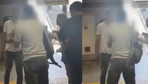 Metrobüs durağında sapıklık! Tüm gün fotoğrafını çeken şahsa vatandaşlardan tepki