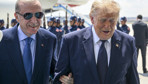 Erdoğan-Trump buluşmasından bomba kareler! Koluna girip sohbet etti