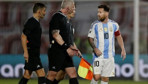 Messi'den Dünya Kupası karşılaşmalarında Portekizli hakeme ayar: "Benimle saygılı konuş"