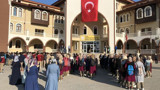 İmam hatipte tepki çeken afiş! YKS'de derece yapan kız öğrencilere sansür