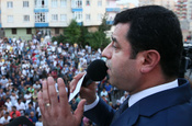 Demirtaş: Siz bizi yargılayamayacaksınız!