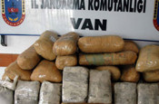 Van'da 42 kilo toz esrar ele geçirildi
