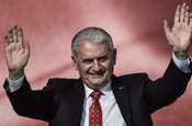 Binali Yıldırım aslen nereli, kaç yaşında? Binali Yıldırım eşi ve çocukları kimdir?