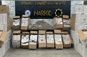 İstanbul'da  "Narkokapan-2" operasyonu! 8 kişi tutuklandı, çok sayıda uyuşturucu madde ele geçirildi