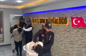 Dolandırıcılık şebekesine yönelik 17 ilde operasyon! Bakan Yerlikaya açıkladı: 73 şüpheli tutuklandı