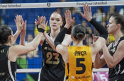 Vakıfbank kadon voleybol takımında 2 isimle yollar ayrıldı