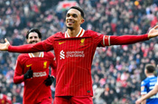 Real Madrid, Trent Alexander-Arnold'u kadrosuna kattı