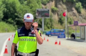 1 haftada 403 bin 49 sürücüye işlem yapıldı! 100 binden fazla sürücünün ehliyeti geri alındı