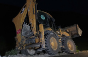 Erzurum'da kamyonun geri manevra yaparken çarptığı 5 işçi yaralandı