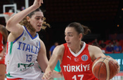 Potanın Perileri turnuvaya veda etti yarı final uzatmada gitti