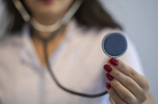 Gizli çekim skandalı! Kadın doktor duş alırken sapığı fark etti, sapığın kimliği şaşırttı