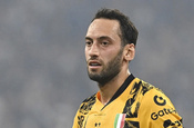 Galatasaray'ın peşinde olduğu Hakan Çalhanoğlu için Inter'den açıklama