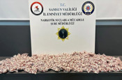 Samsun'da 11 bin 300 sentetik ecza hapı ele geçirildi