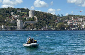İstanbul Boğazı'ndaki yarışma! Kaybolan Rus yüzücü bulundu mu?