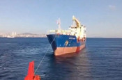 Haydarpaşa açıklarında arızalanan gemi Ahırkapı'ya demirletildi