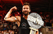 Survivor şampiyonu Adem Kılıççı kupayı asıl sahibine teslim etti, verdiği sözü tuttu!