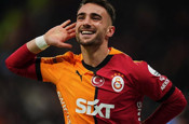 Galatasaray'ın yıldızı Yunus Akgün nişanlandı!