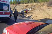 Malatya'da trafik kazası! Devrilen otomobildeki 3 kişi yaralandı...