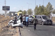 Diyarbakır'da can pazarı! Zincirleme trafik kazasında 12 kişi yaralı