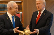 67 bin insanın kanına giren Netanyahu Trump'a altın barış güvercini hediye etti