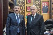 Devlet Bahçeli, Sılehi Aşireti Lideri Mehmet Alayı Atlı’yı kabul etti