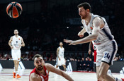 Anadolu Efes'ten rakiplerine gözdağı! Olympiakos'u devirdiler
