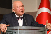 Prof. Övgün Ahmet Ercan kalp krizi geçirdi