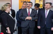 Milli Eğitim Bakanı Tekin, Arnavutköy'de okul ziyaretinde konuştu