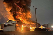 Hatay'daki lastik deposunda korkutan yangın