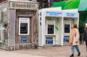Garanti BBVA'dan atık malzemelerle geliştirilen sürdürülebilir ATM
