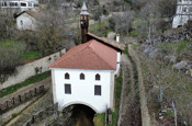 Safranbolu'da altından dere geçen tarihi cami görenleri şaşırtıyor
