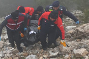 Uçurumda ceset bulundu