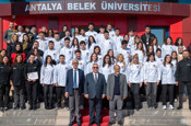 Antalya Belek Üniversitesi'nde geleceğin şefleri ceket giydi